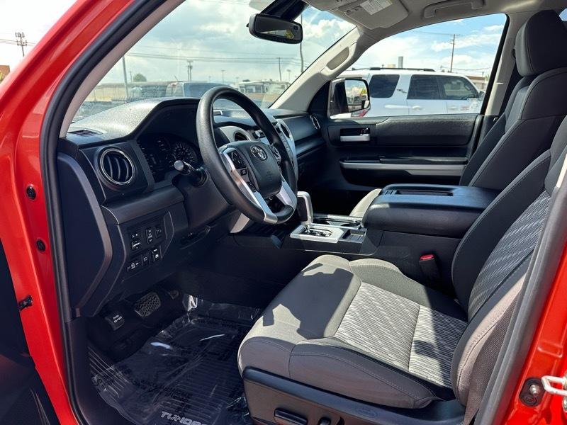 Toyota Tundra SR5 5.7L V8 CrewMax 4WD 2018