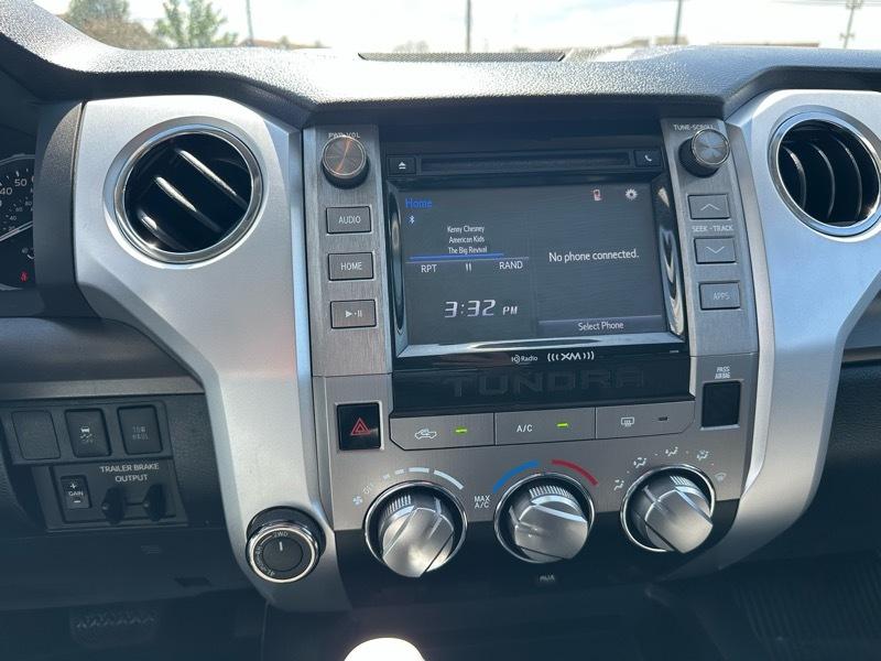Toyota Tundra SR5 5.7L V8 CrewMax 4WD 2018
