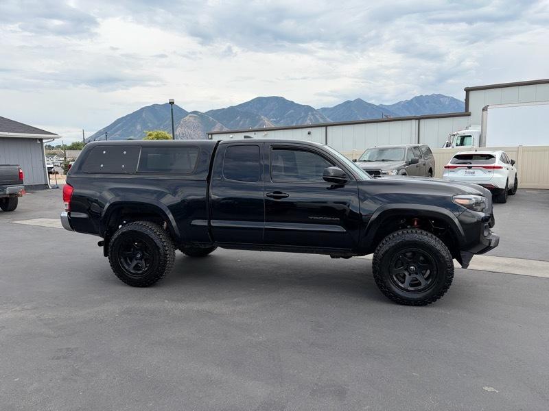 Toyota Tacoma SR5 Access Cab V6 6AT 4WD 2016
