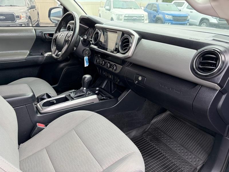 Toyota Tacoma SR5 Access Cab V6 6AT 4WD 2016