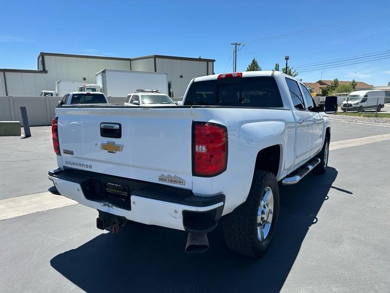 Chevrolet Silverado 2500HD High Country Crew Cab Short Box 4WD 2015
