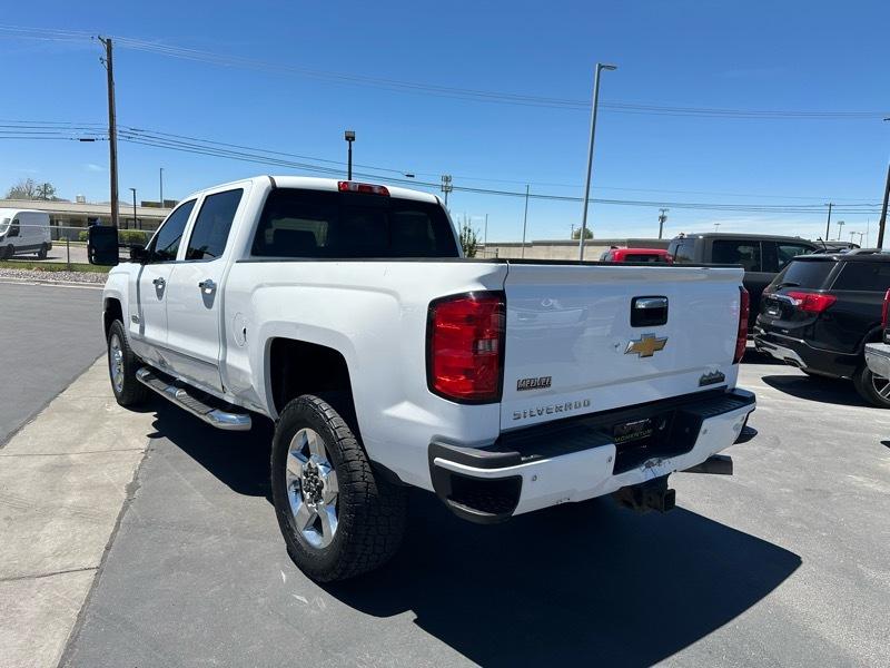 Chevrolet Silverado 2500HD High Country Crew Cab Short Box 4WD 2015