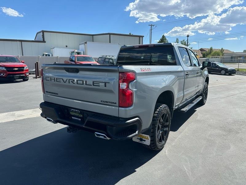 Chevrolet Silverado 1500 Trail Boss Custom Crew Cab 4WD 2025
