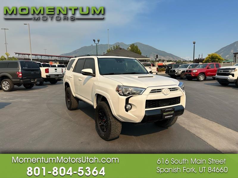 2020 Toyota 4Runner SR5 4WD