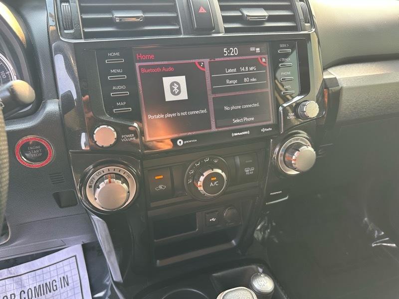Toyota 4Runner SR5 4WD 2020