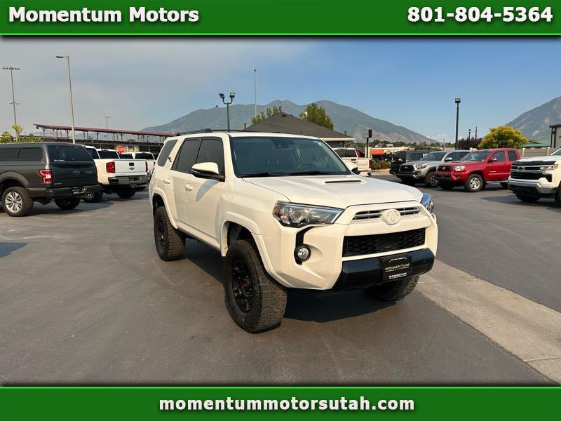2020 Toyota 4Runner SR5 4WD