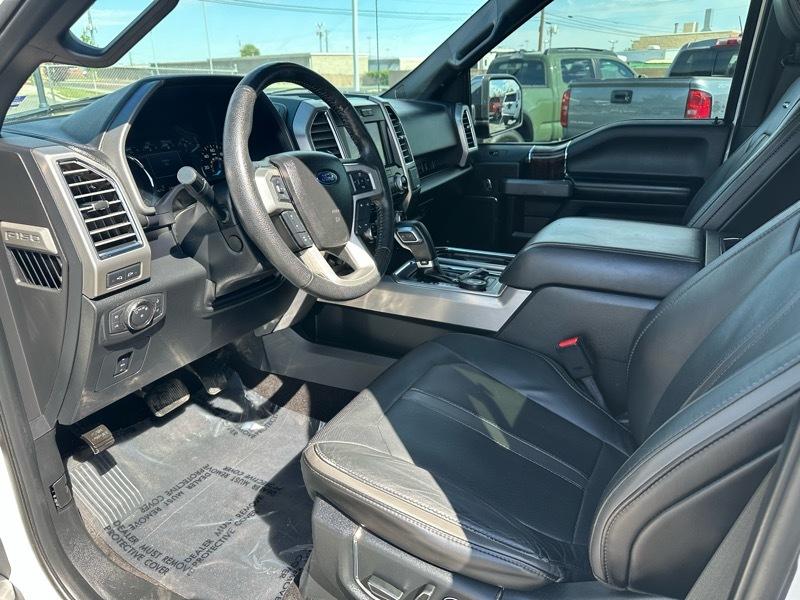 Ford F-150 Platinum SuperCrew 5.5-ft. Bed 4WD 2016