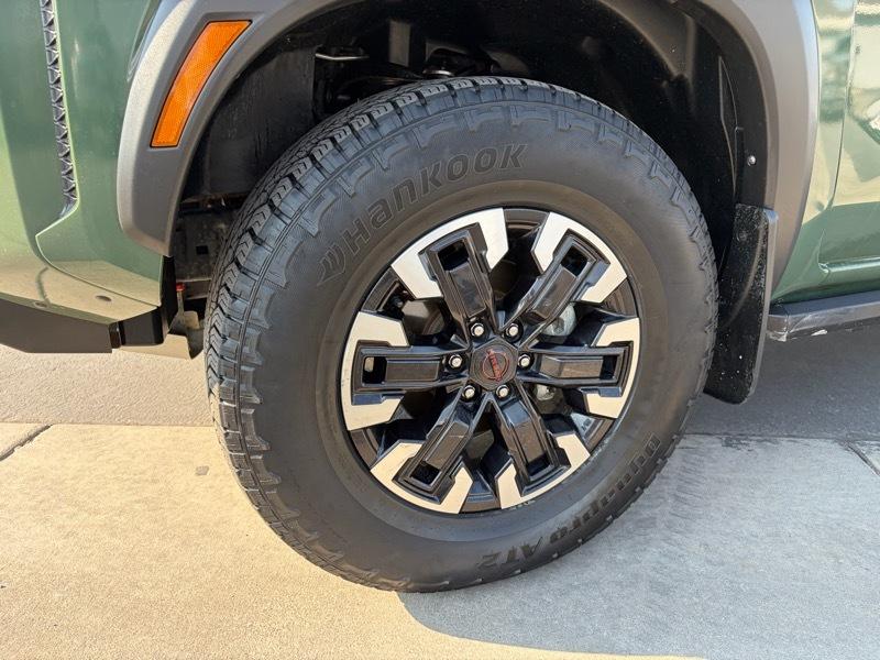 Nissan Frontier PRO-4X Crew Cab 4X4 V6 2024