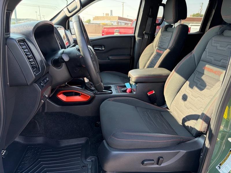 Nissan Frontier PRO-4X Crew Cab 4X4 V6 2024