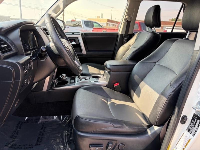Toyota 4Runner SR5 Premium 4WD 2021