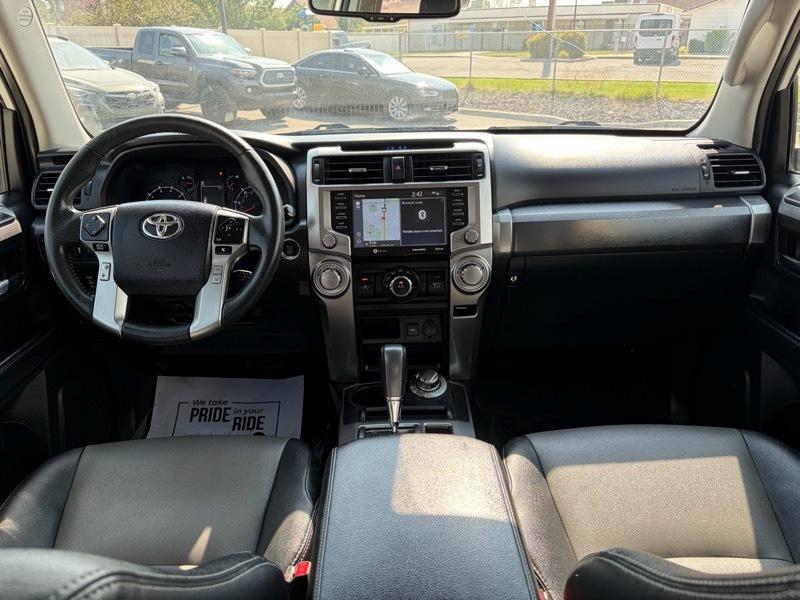 Toyota 4Runner SR5 Premium 4WD 2021