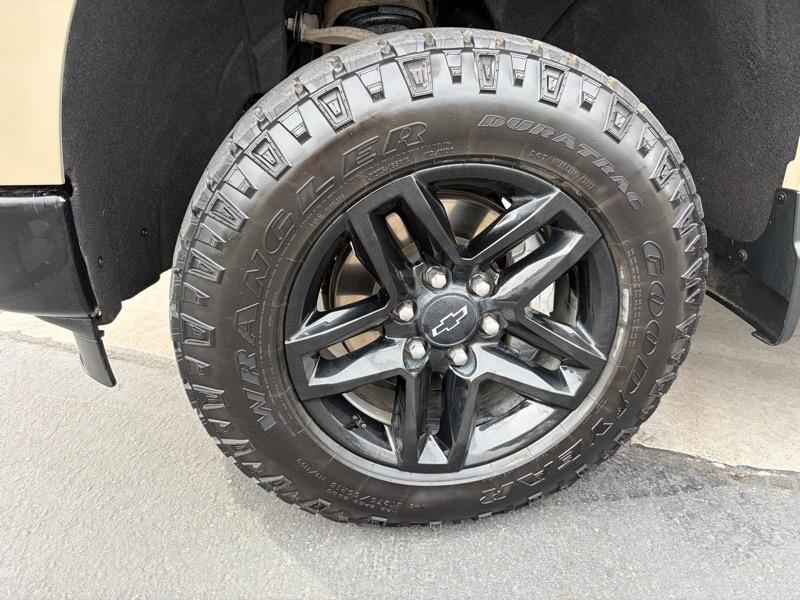 Chevrolet Silverado 1500 Trail Boss LT Crew Cab 4WD 2022