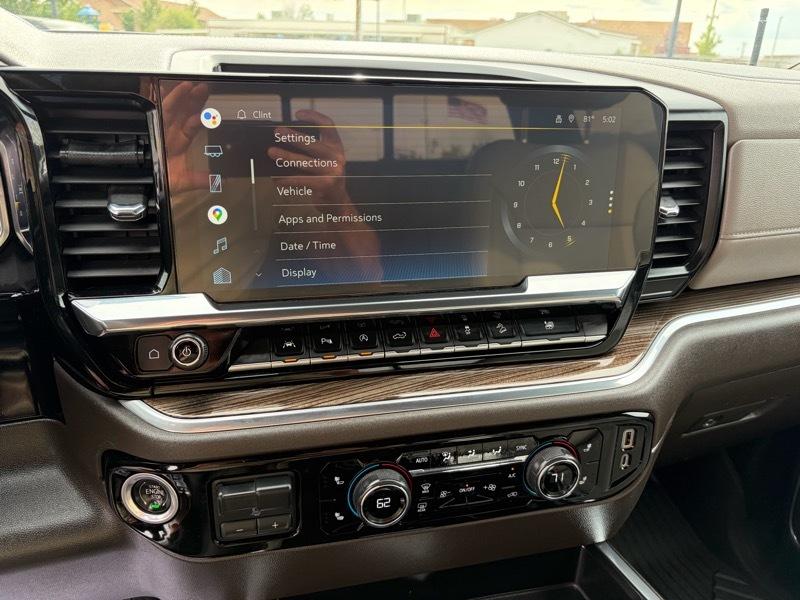 Chevrolet Silverado 1500 Trail Boss LT Crew Cab 4WD 2022