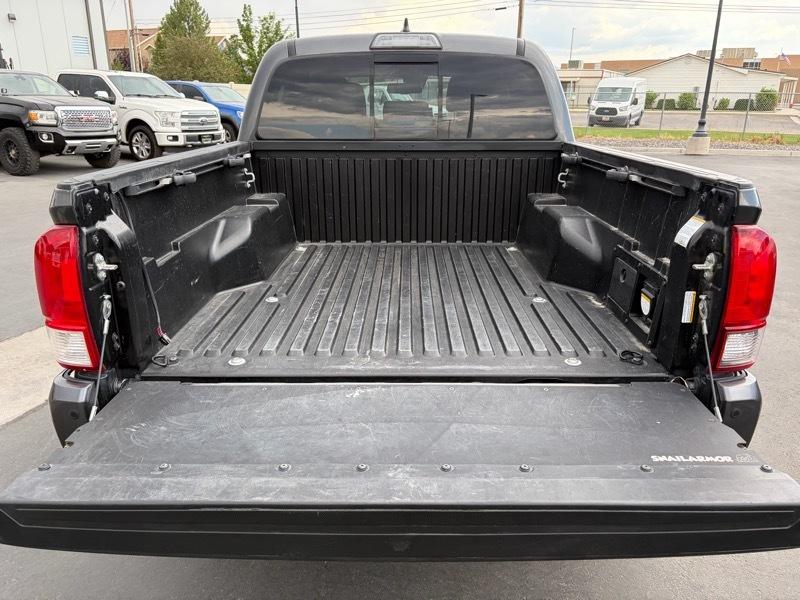 Toyota Tacoma TRD Offroad Dbl Cab 4WD V6 at 2019