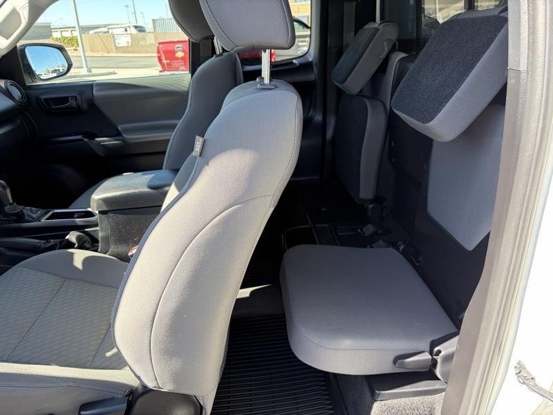 Toyota Tacoma SR5 Access Cab V6 6AT 4WD 2021