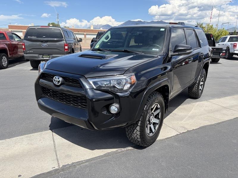 Toyota 4Runner TRD Off-road 4WD 2017