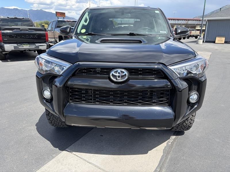 Toyota 4Runner TRD Off-road 4WD 2017