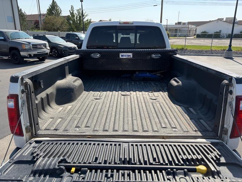 Ford F-350 SD Lariat Crew Cab 4WD 2016