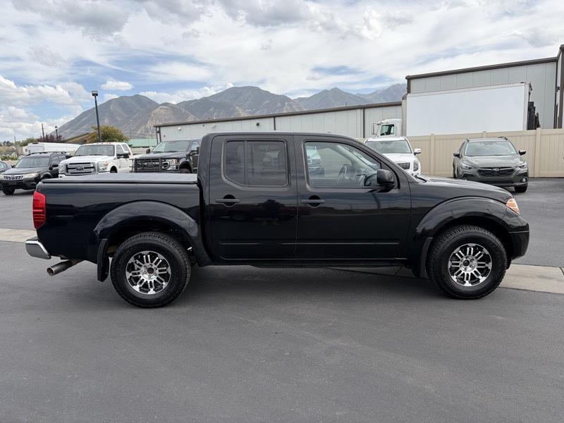 Nissan Frontier SV Crew Cab V6 2017