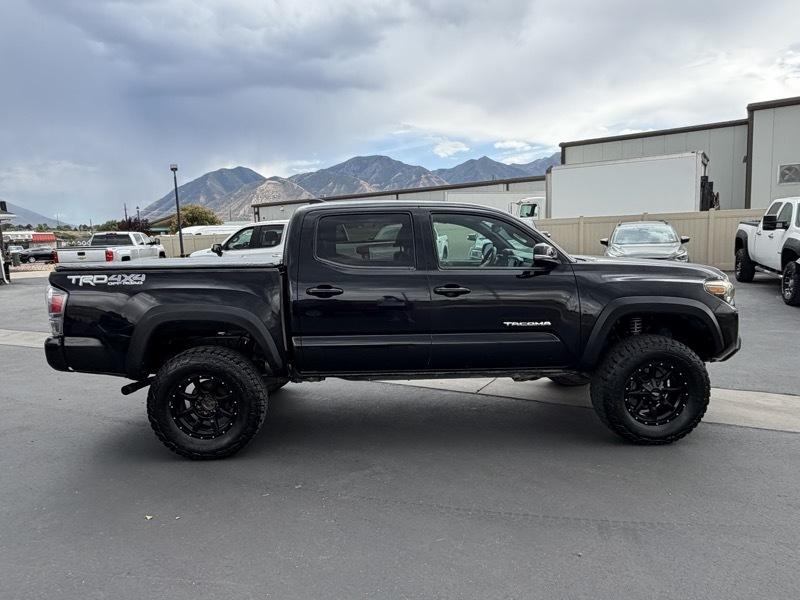 Toyota Tacoma TRD Off Road Double Cab 5' Bed V6 4x4 AT (Natl) 2021