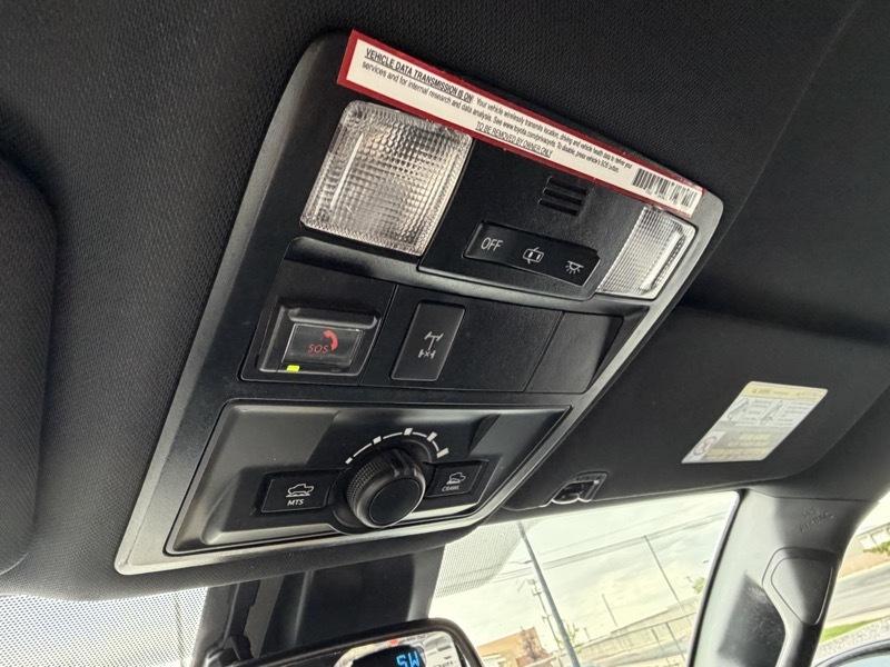 Toyota Tacoma TRD Off Road Double Cab 5' Bed V6 4x4 AT (Natl) 2021