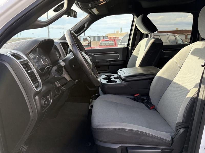 RAM 2500 Big Horn Crew Cab 4WD 2021