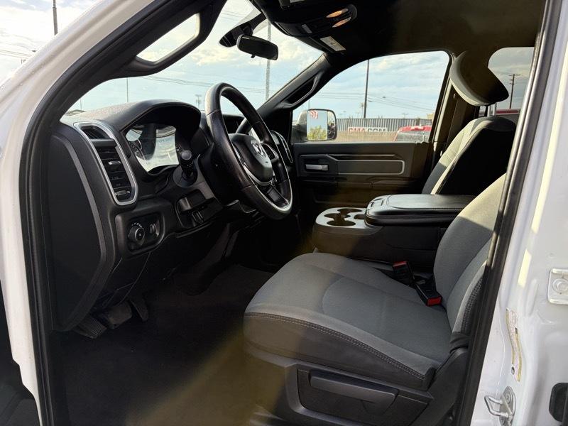 RAM 2500 Big Horn Crew Cab 4WD 2021