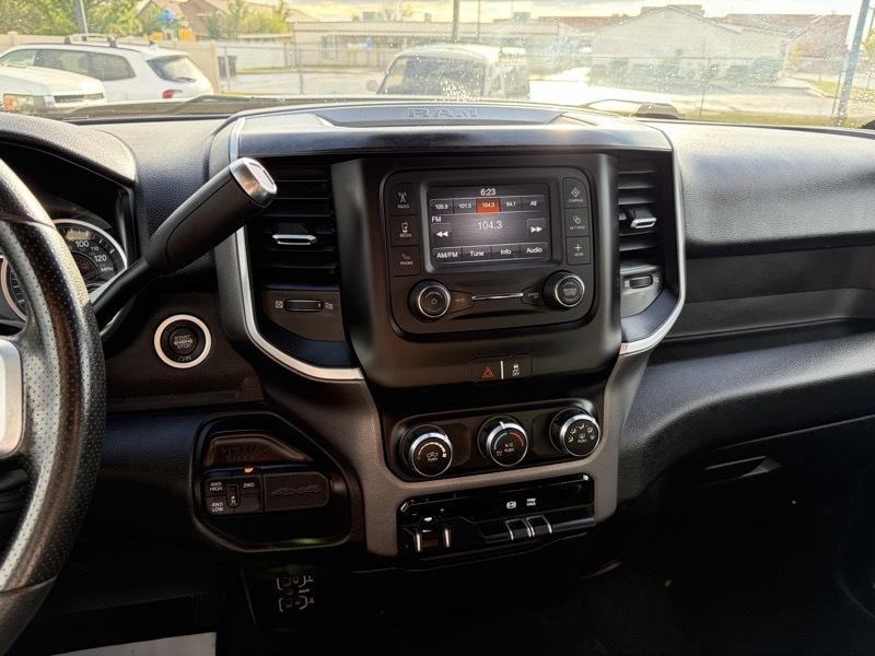 RAM 2500 Big Horn Crew Cab 4WD 2021