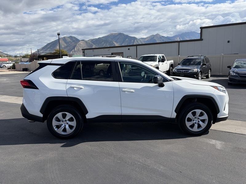 Toyota RAV4 LE AWD 2024