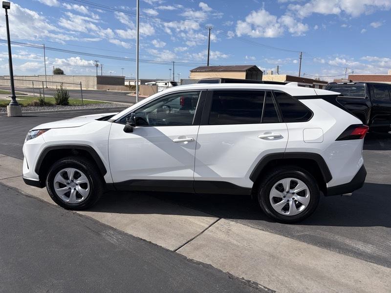 Toyota RAV4 LE AWD 2024