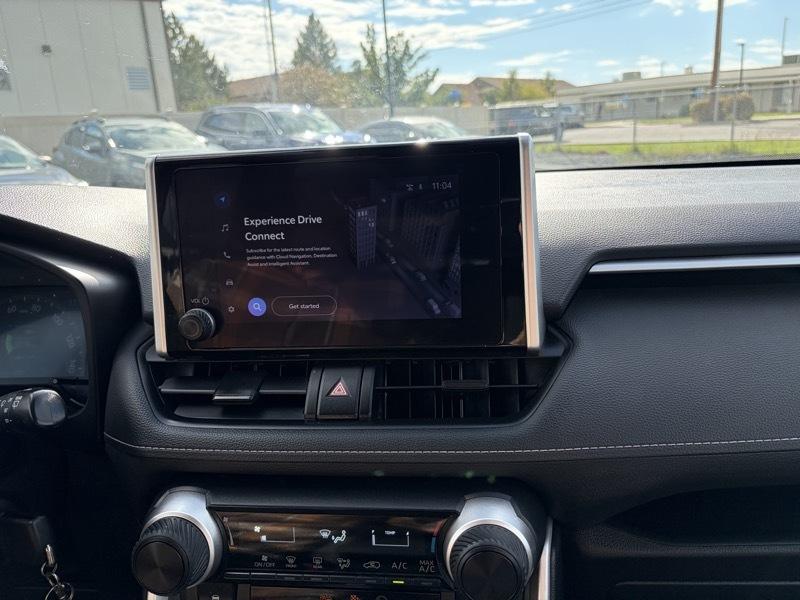 Toyota RAV4 LE AWD 2024