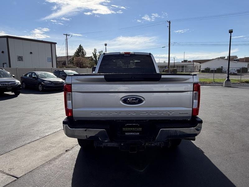 Ford F-350 photo 6
