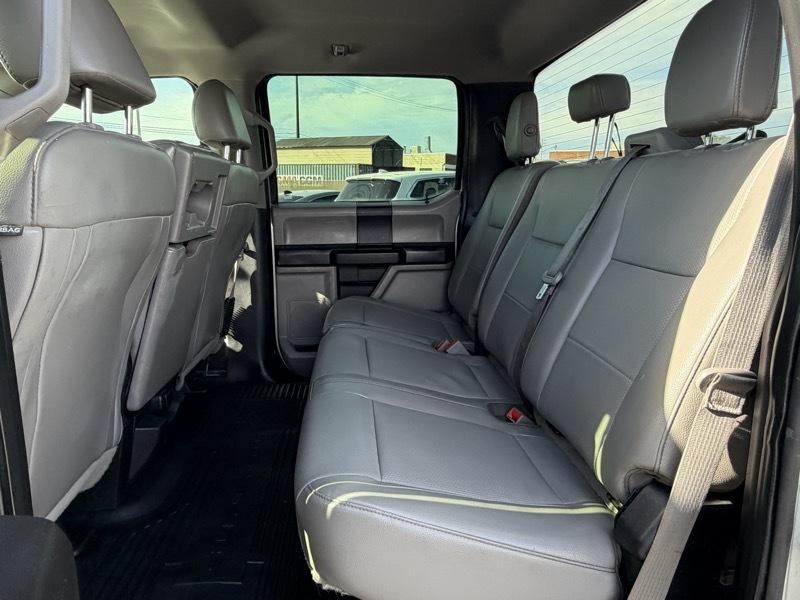 Ford F-350 photo 15