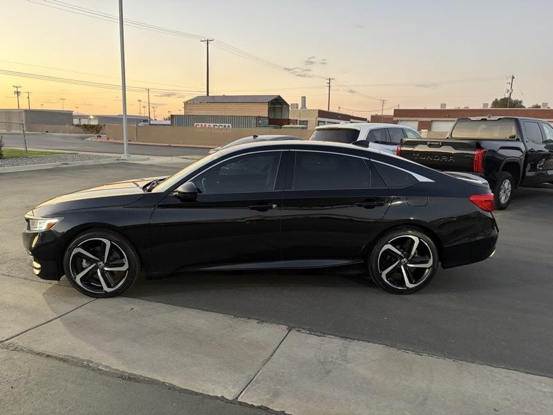 Honda Accord photo 4
