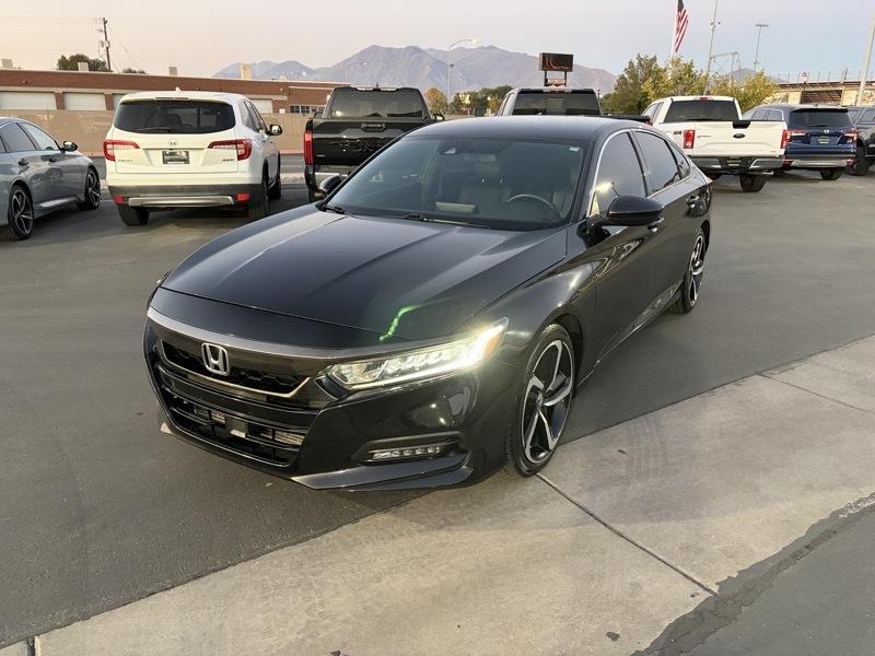 Honda Accord photo 7