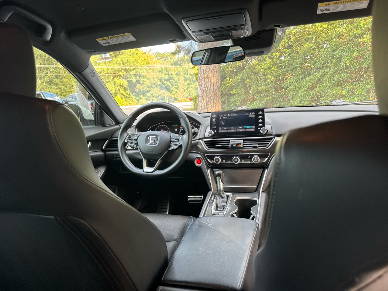 2018 Honda Accord Sport 1.5T photo 3