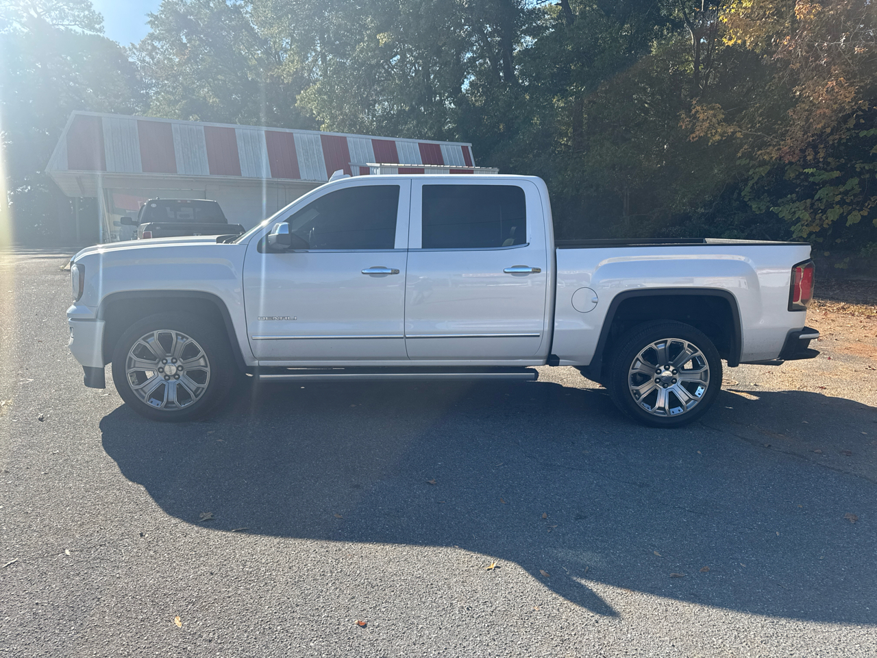 2018 Gmc Sierra 1500 Denali photo 2