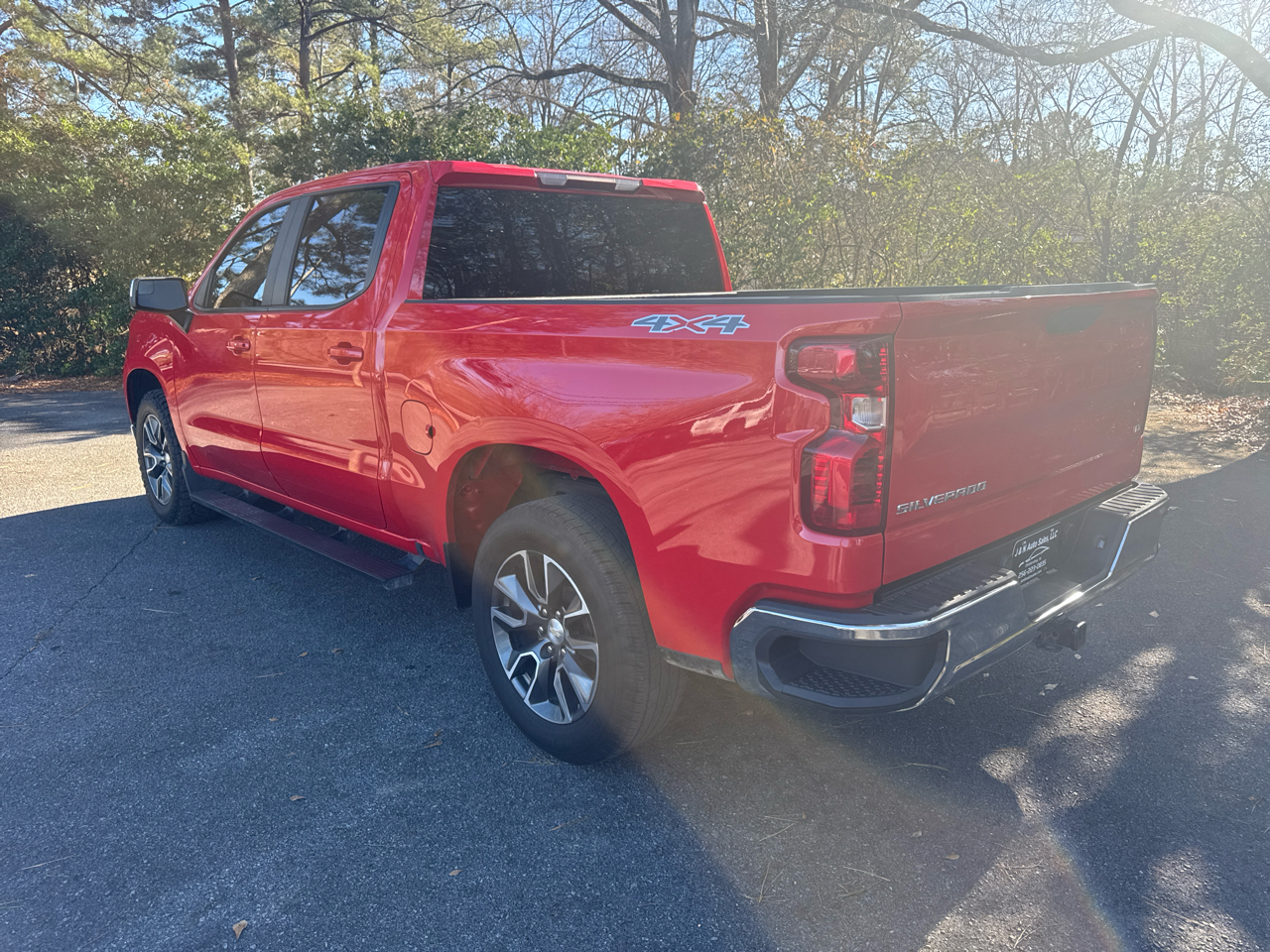 Chevrolet Silverado 1500 1LT Crew Cab 4WD 2022