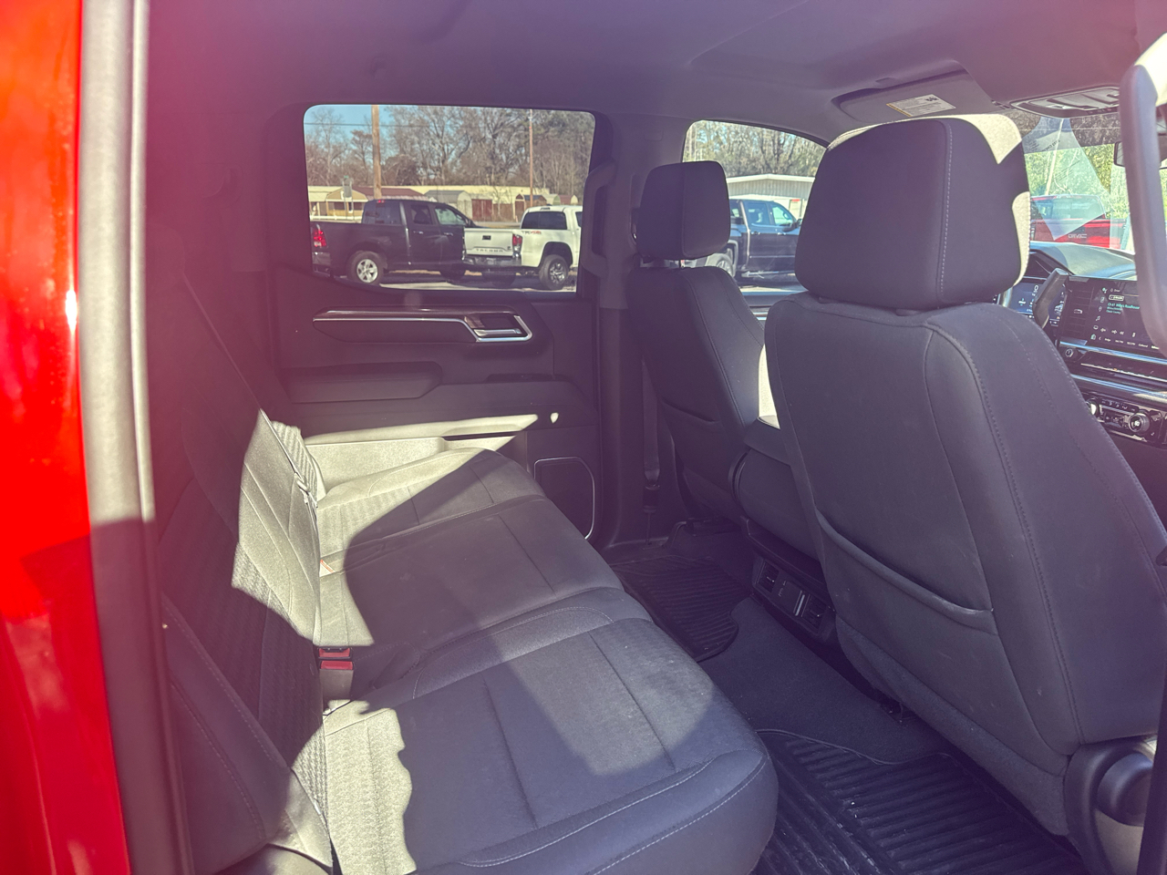 Chevrolet Silverado 1500 1LT Crew Cab 4WD 2022