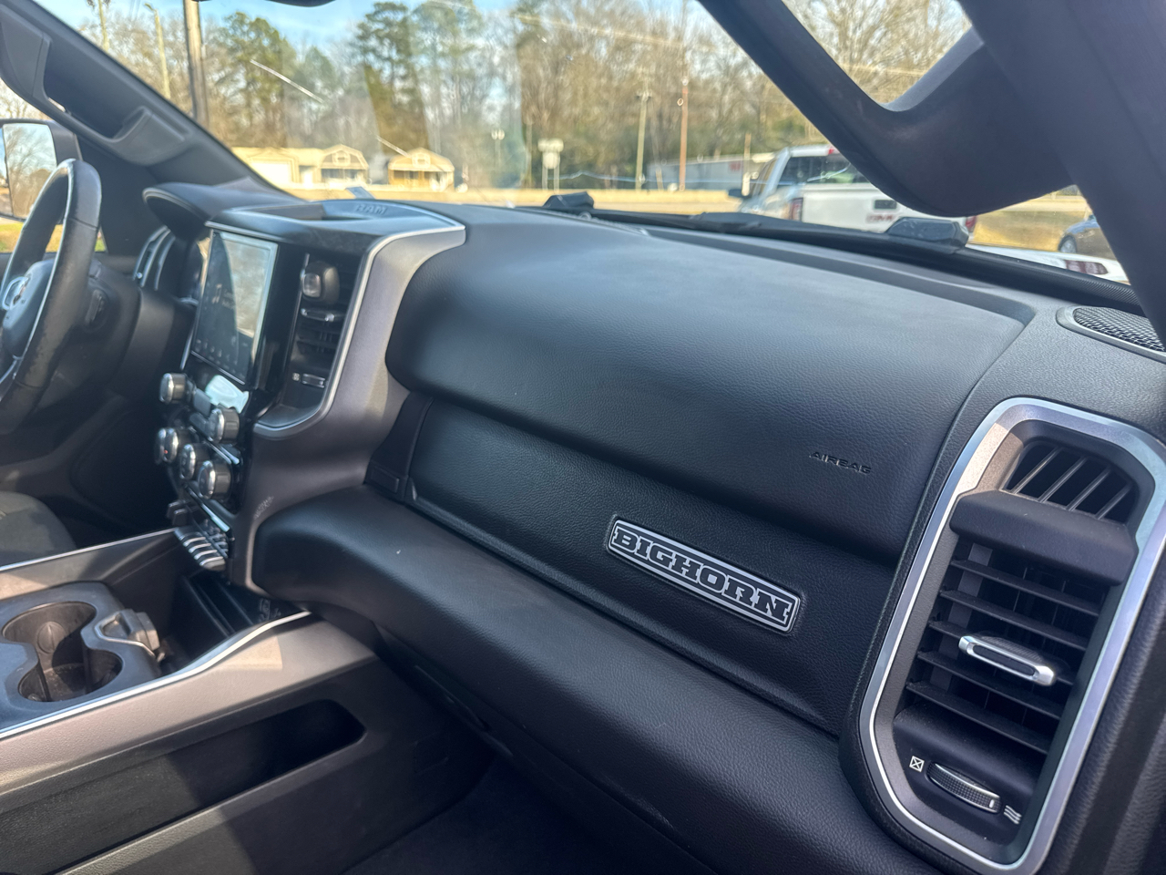 RAM 1500 Big Horn Crew Cab SWB 4WD 2019