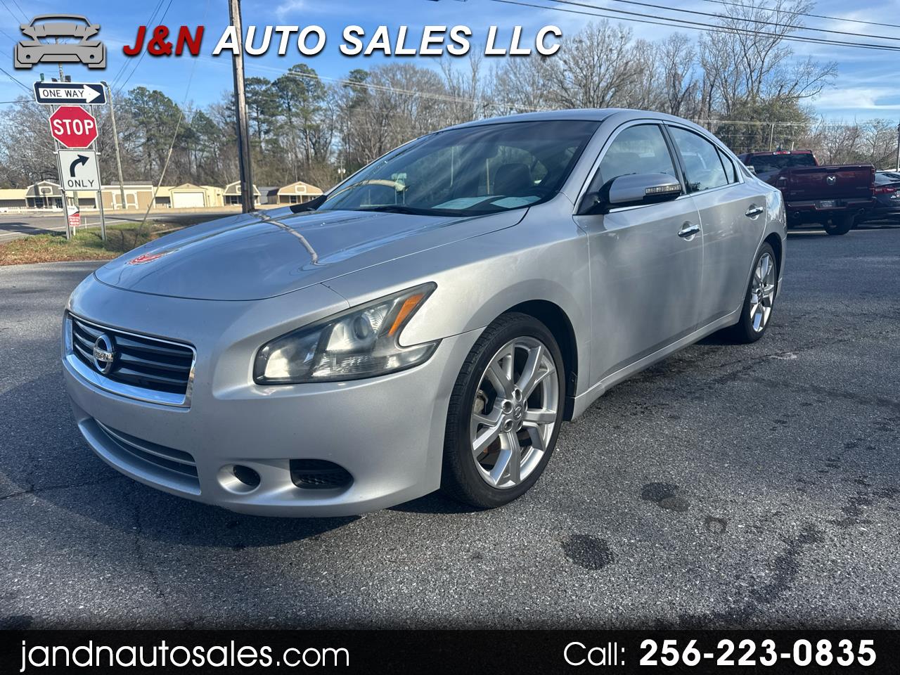 2012 Nissan Maxima SV