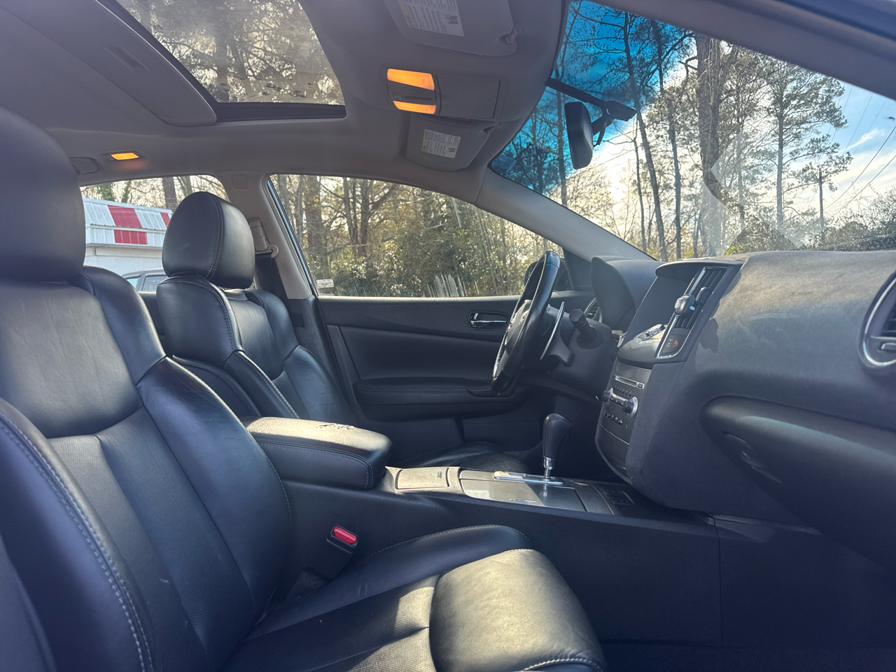 Nissan Maxima SV 2012