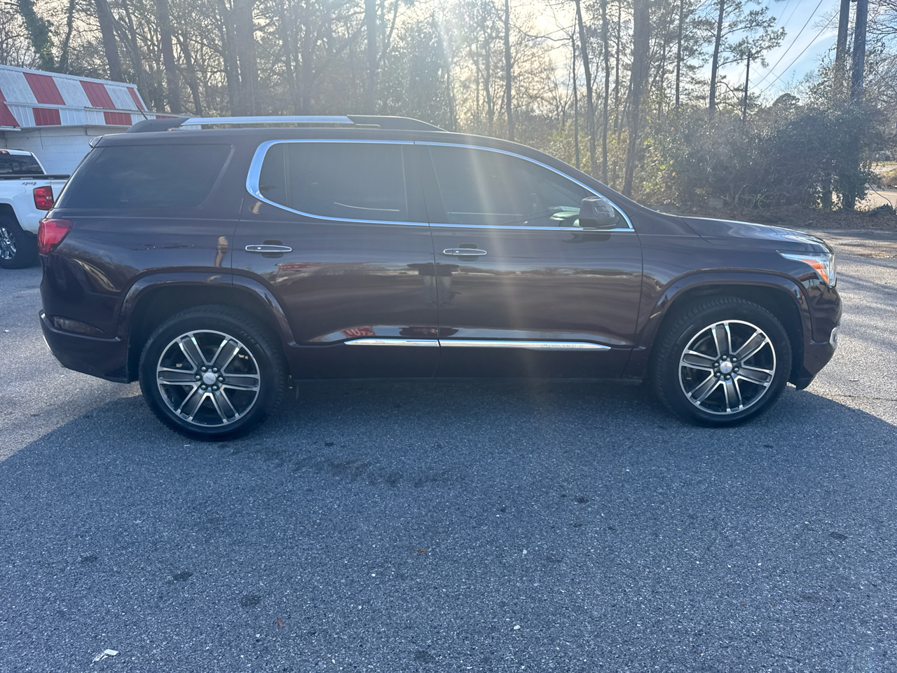 GMC Acadia Denali 2017