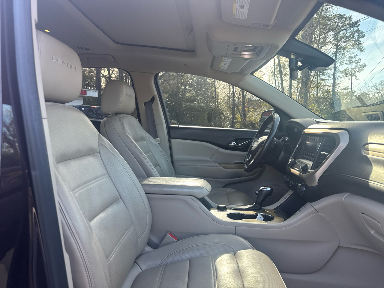 GMC Acadia Denali 2017