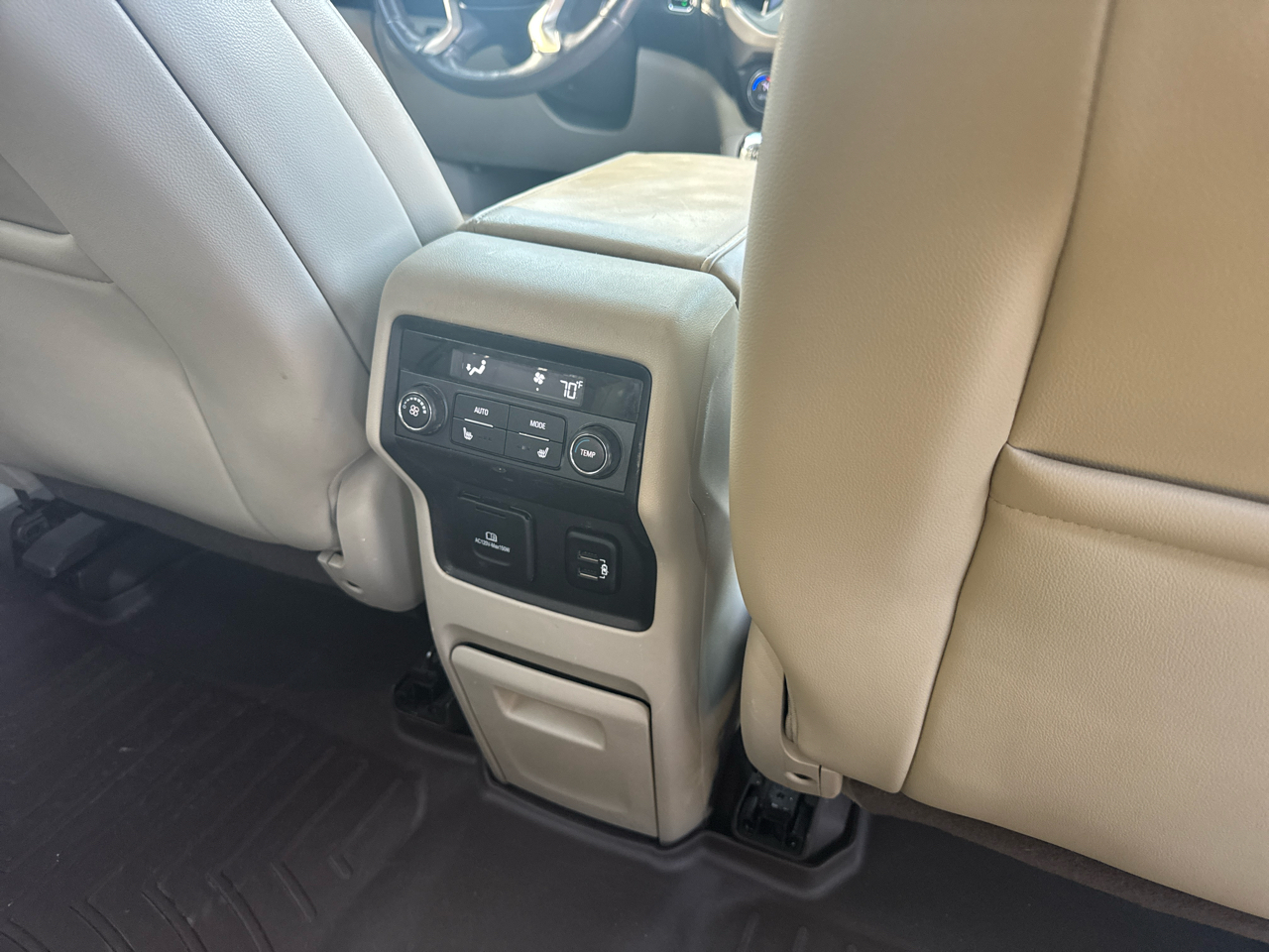 GMC Acadia Denali 2017