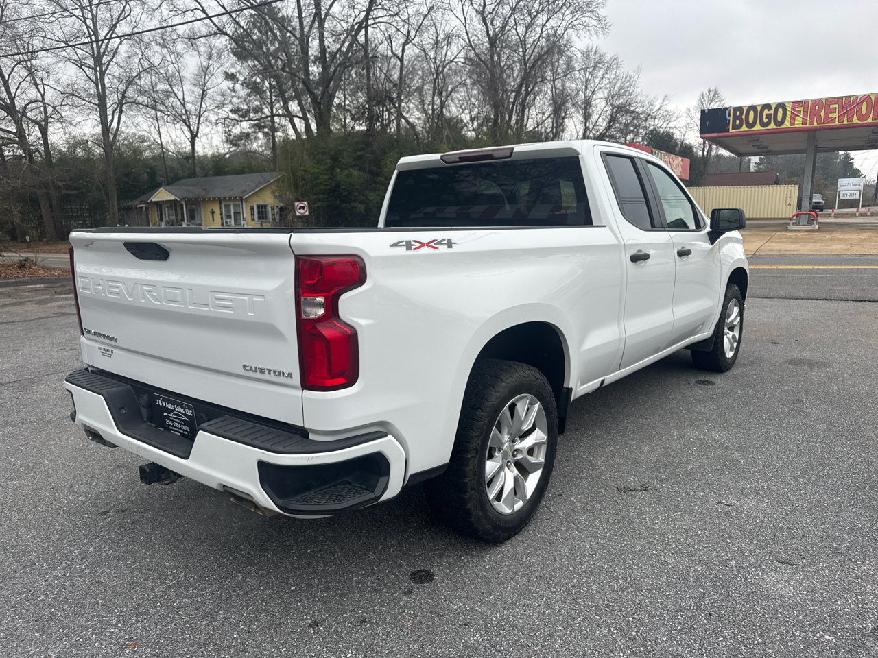 Chevrolet Silverado 1500 1LT Crew Cab 2WD 2020
