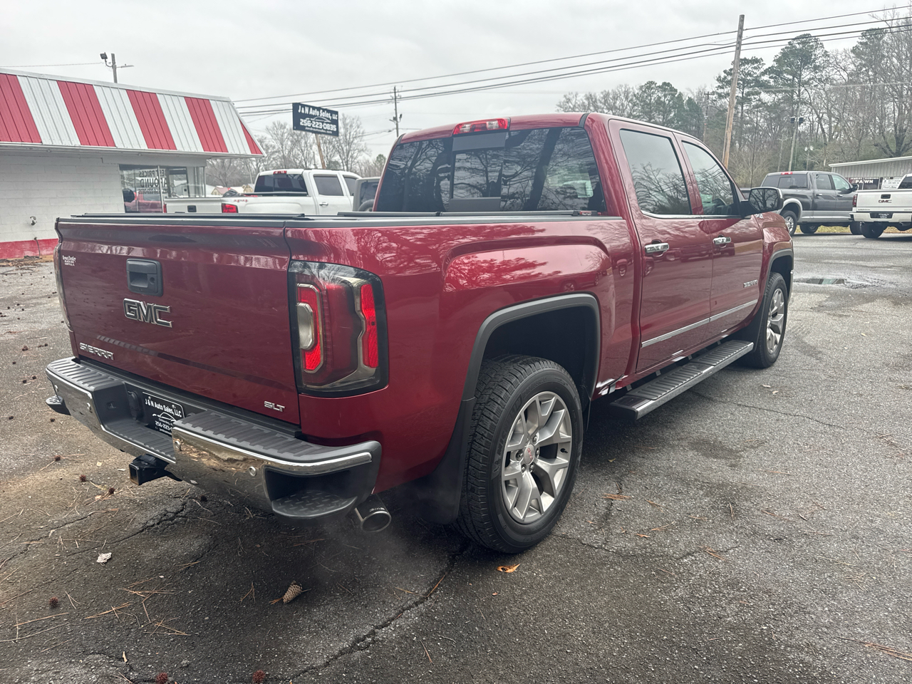 GMC Sierra 1500 4WD Crew Cab 143.5" SLT 2018