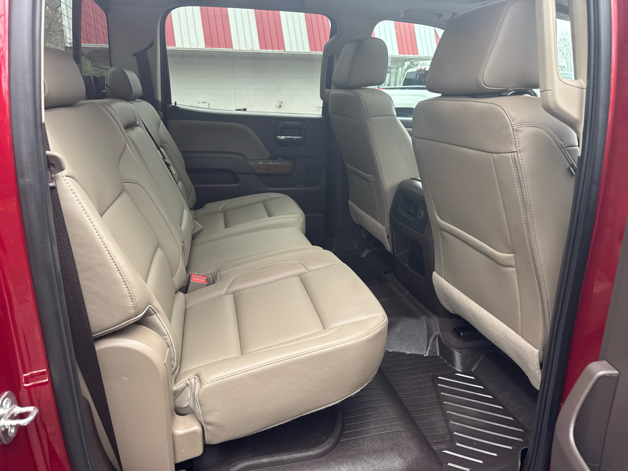 GMC Sierra 1500 4WD Crew Cab 143.5" SLT 2018