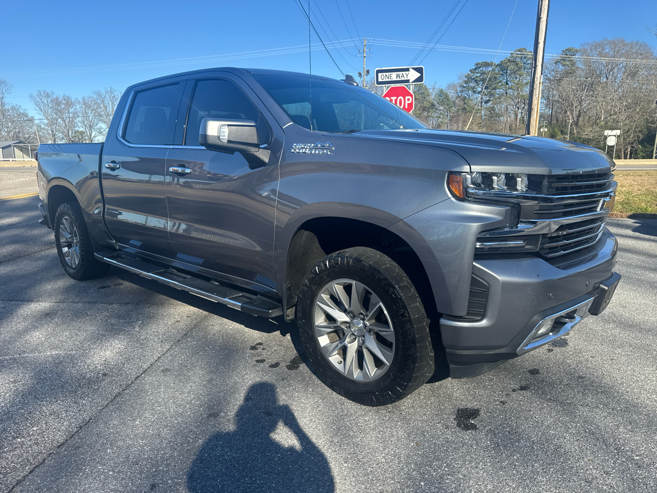 Chevrolet Silverado 1500 4WD Crew Cab 143.5" High Country 2020