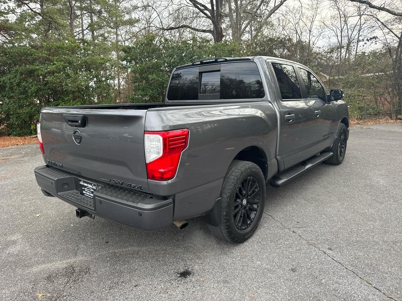 Nissan Titan PRO-4X Crew Cab 4WD 2019